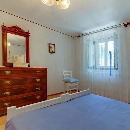 Apartment Carmen Veli Losinj Exterior photo